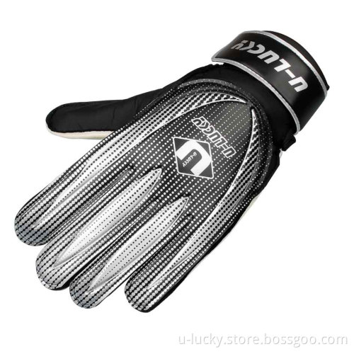 AG001 Goalkeeper Glove